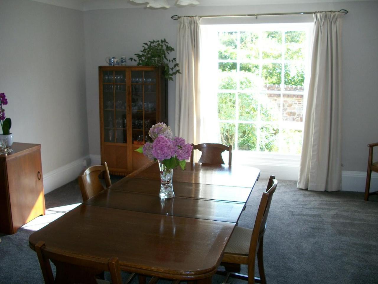 Middletown Farmhouse B&B Окхамптън Екстериор снимка