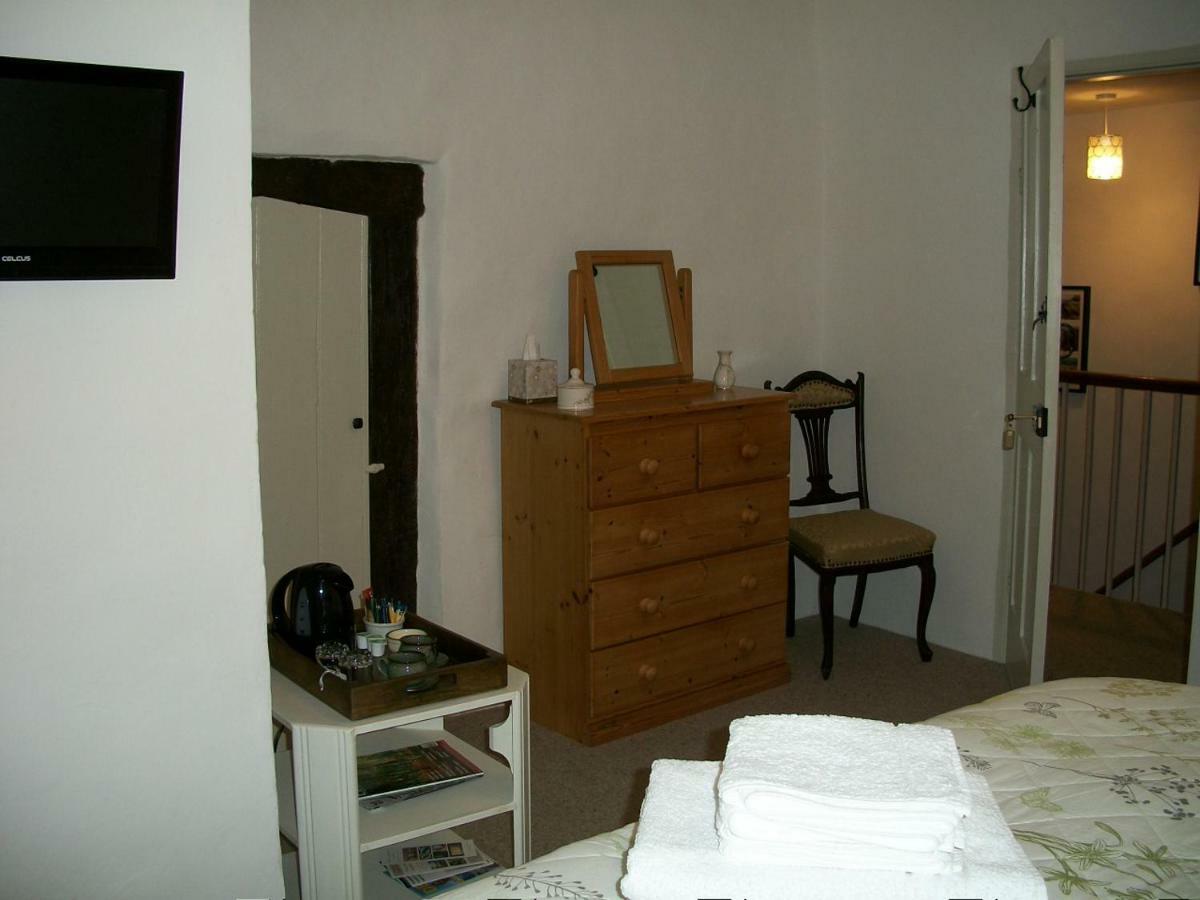 Middletown Farmhouse B&B Окхамптън Екстериор снимка